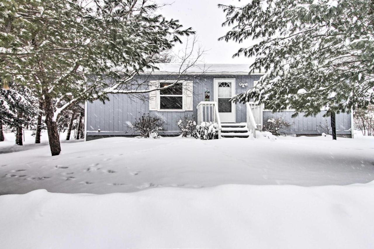 Cozy Crosby Cabin Near Serpent Lake And Main St Exterior foto
